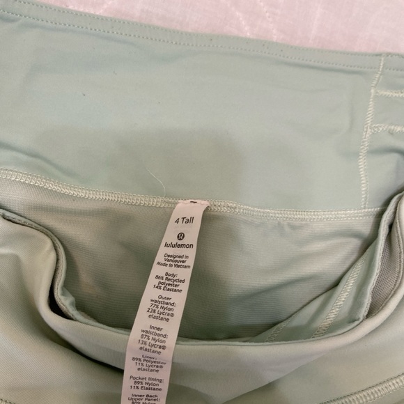 Lululemon mint speed up shorts - Picture 3 of 3